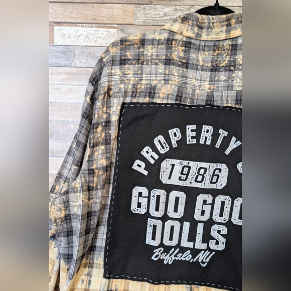 Goo Goo Dolls Upcycled Handcrafted Dip Dye Bleach Flannel Shirt - Picture 3 of 15